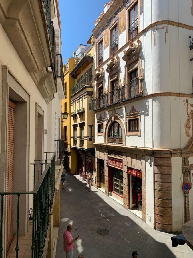 Cathedral Studio, Luxury Studio In Cathedral Area, Parking Optional Seville Exterior photo