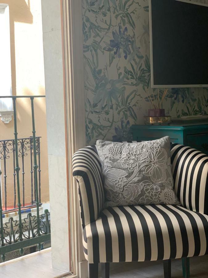 Cathedral Studio, Luxury Studio In Cathedral Area, Parking Optional Seville Exterior photo